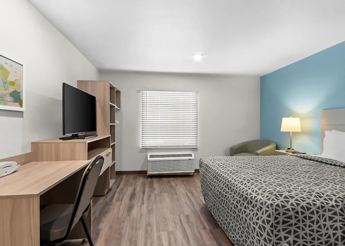 Woodspring Suites Gilbert - Mesa Gateway Airport